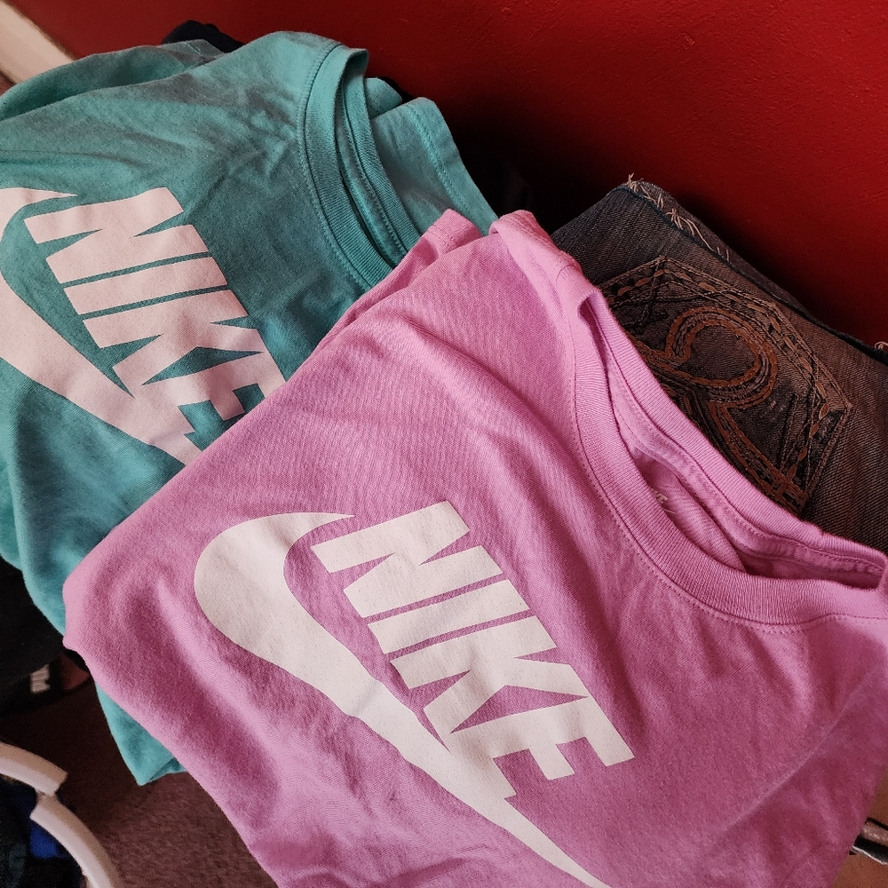 Both Like New Nike Aqua Tee with White Logo And Nike Pink Logo Tee